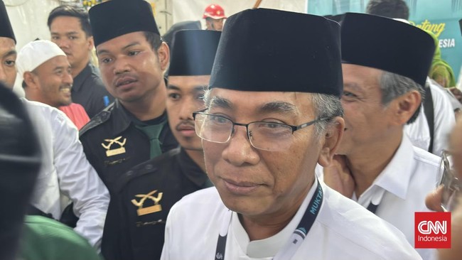 Ketua Umum Pengurus Besar Nahdlatul Ulama (PBNU) KH Yahya Cholil Staquf mengaku telah menyiapkan laporan pertanggungjawaban (LPJ) kepengurusannya 2021-2026 bakal sebanyak 1.000 lembar.