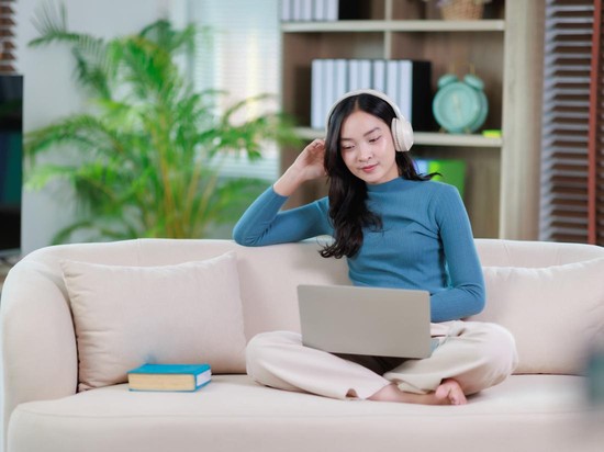 Laptop 14 Inci RAM 8GB Cukup untuk Kuliah? Cek 5 Hal Ini Sebelum Checkout 