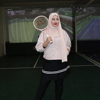 Get The Look: Inspirasi Outfit Olahraga Hijab yang Nyaman ala Tasyi Athasyia