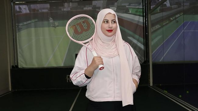 Get The Look: Inspirasi Outfit Olahraga Hijab yang Nyaman ala Tasyi Athasyia