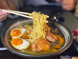 Kemang Yokocho: Cicip Lezatnya Miso Ramen di Resto Favorit Aqeela Calista