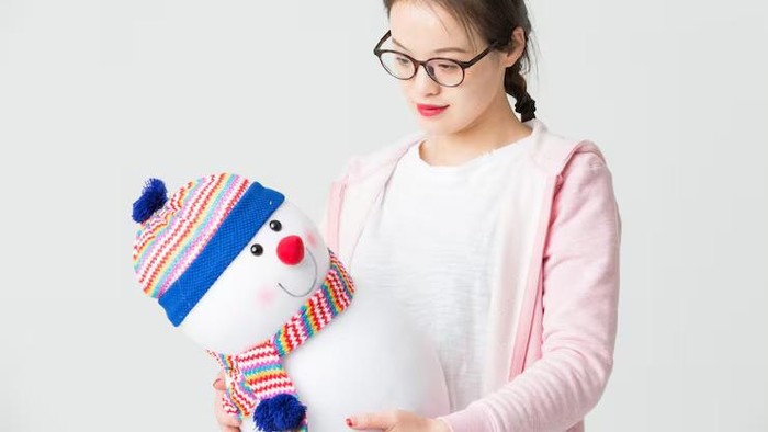 Masih Simpan Barang Masa Kecil? Kamu Punya 5 Ciri Kepribadian Ini