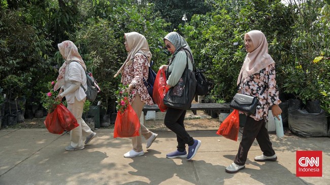 Ramai Pengunjung di Hari Pertama Flona 2026