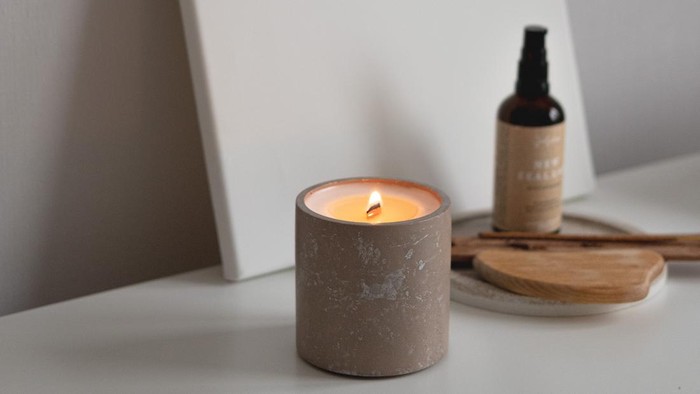 Scented candle bergamot yang menenangkan
