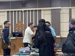 Ashraff Suami Fadia Arafiq Klaim Tak Tahu Anaknya Garap Proyek Pemkab Pekalongan