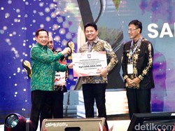 Dapat Rp 1,5 M, Pemkab Sidoarjo Raih Penghargaan Atas Pengelolaan Sampah