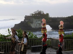 Tiga Hari Festival Tanah Lot, Perputaran Ekonomi Diklaim Capai Rp 10 Miliar