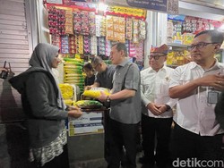 Sidak Pasar Rogojampi, Mendag Sebut Harga Komoditas Stabil
