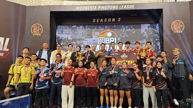 Tim putri Onic Sport dan tim putra Arwana Jaya juara Indonesia Pingpong Legaue (IPL) Season 2 2026 setelah memenangi grand final di Trans Studio Mall Cibubur, Depok, Sabtu (30/8). (Arsip Indonesia Pingpong League)