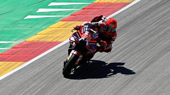 MotoGP - Aragon Grand Prix - Ciudad del Motor de Aragon, Aragon, Spain - August 30, 2026 Ducati Lenovo Team's Marc Marquez in action during the race REUTERS/Pablo Morano