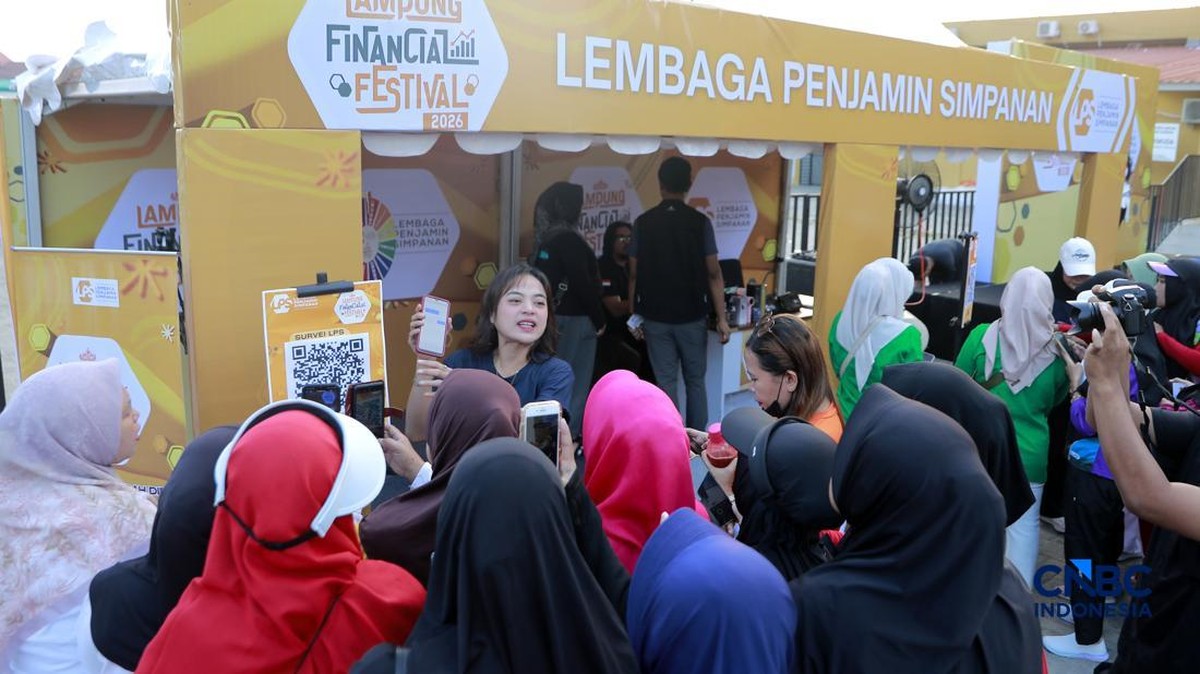 Seru Banget! LPS Ajak Warga Lampung Zumba dan Beri Edukasi Keuangan