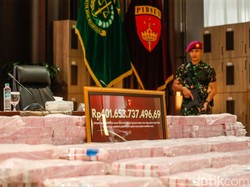 Video: Kejagung Pamerkan Uang Rp 401 M Hasil Sitaan Korupsi Nikel PT CNI