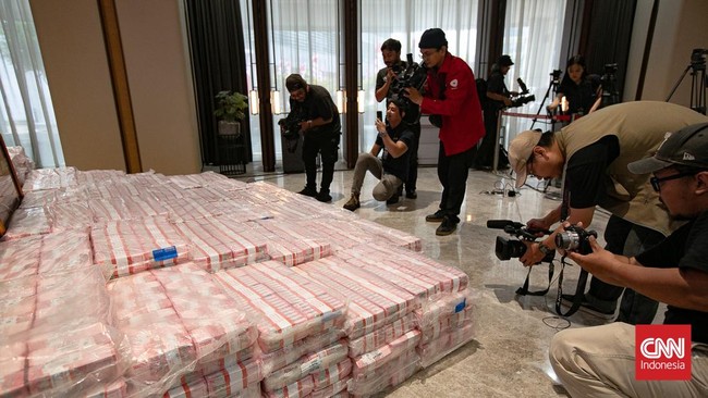 FOTO: Penampakan Rp401 Miliar dari PT CNI di Kasus Korupsi Nikel