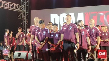 Berita Olahraga Terkini CNN Sport : PSM Perkenalkan Skuad untuk Super League, Masih Kurang 1 Asing