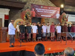 61 Calon Perbekel di Gianyar Deklarasikan Pilkel Damai dan Demokratis