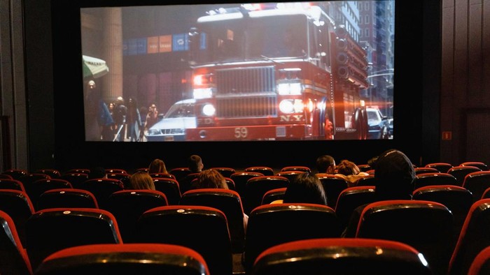 4 Karakter Unik Orang yang Mencari Spoiler Sebelum Nonton