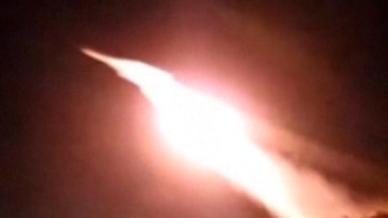 Penampakan Serangan Iran Gempur 2 Pangkalan Militer AS di Yordania