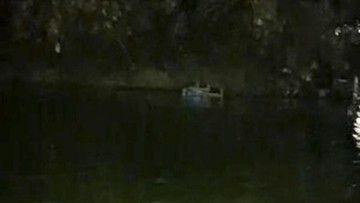 WN Aljazair Ritual Berendam di Danau Sunter, Ngotot Tak Mau Dievakuasi