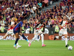 Barcelona Hancurkan Rayo Vallecano 5-2, Yamal-Raphinha Cetak Brace