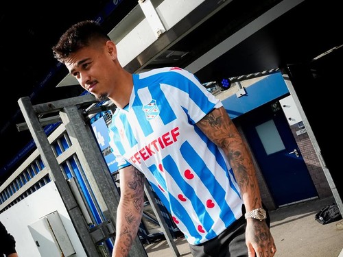 Bek Timnas Indonesia Mees Hilgers resmi gabung SC Heerenveen dari FC Twente. (Dok. SC Heerenveen)