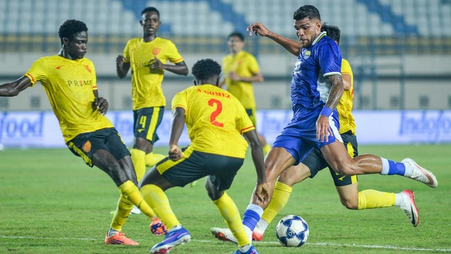 Persib Bandung Kalahkan Manila Digger