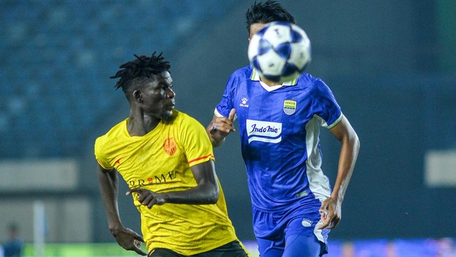 Persib Bandung Kalahkan Manila Digger