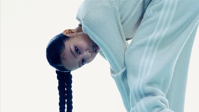 Hadirkan Kolaborasi Ikonik, adidas Originals by Jennie BLACKPINK Resmi Dirilis