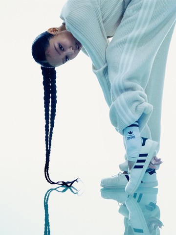 Hadirkan Kolaborasi Ikonik, adidas Originals by Jennie BLACKPINK Resmi Dirilis