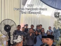 Pernikahan Viral, Sosok Penghulu Gen Z Cikampek Ini Bikin Salfok