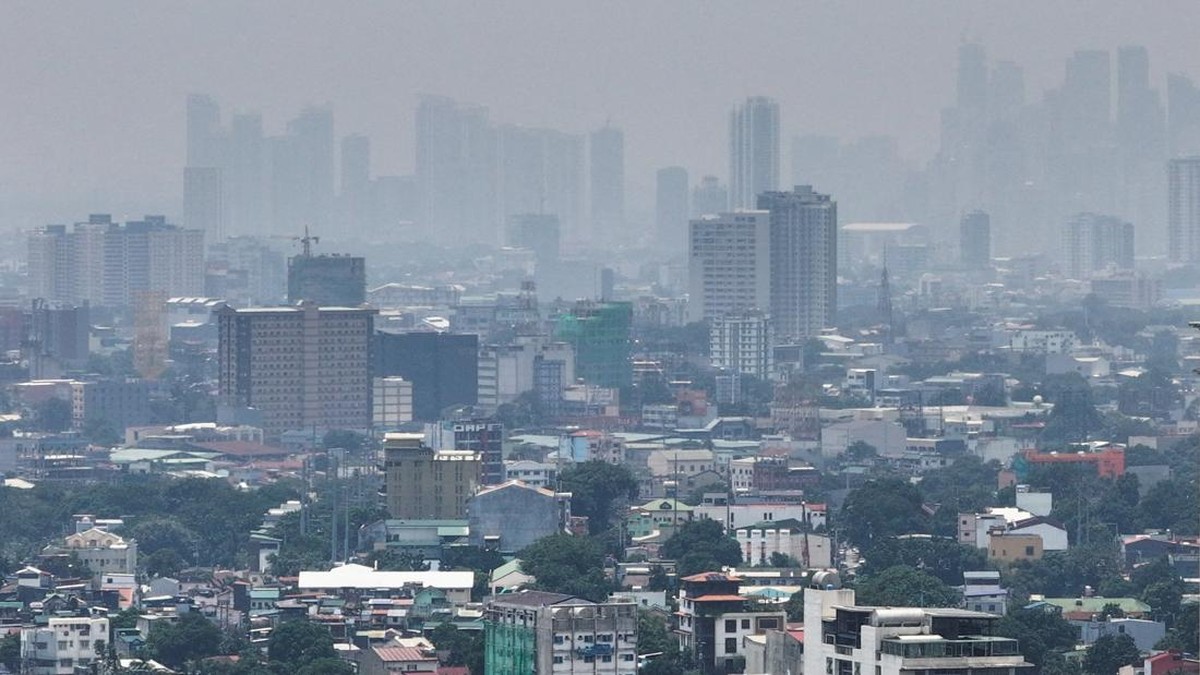 Asap Kebakaran Hutan RI Tiba di Filipina, Manila Langsung Darurat