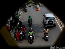 Banyak Ojol Lawan Arah sampai Naik Trotoar, Kemitraan Bisa Diputus!