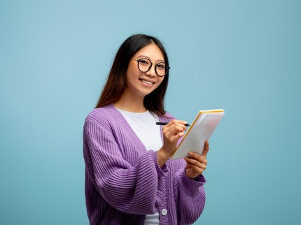 7 Ciri Kepribadian Orang yang Masih Suka Menulis To-Do List di Kertas