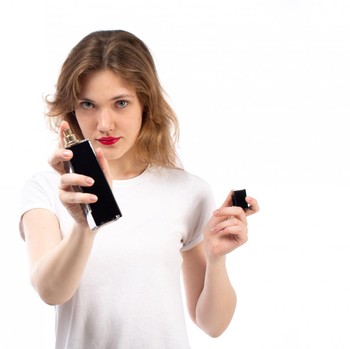 Alergi Parfum: Kenali Gejala, Penyebab, dan Cara Mengatasinya