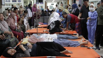 Bupati Sidoarjo Usai 566 Orang Keracunan MBG: Ada 31 SPPG Tak Berizin