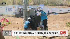 PLTS 100 Gwp Dalam 3 Tahun, Realistiskah?
