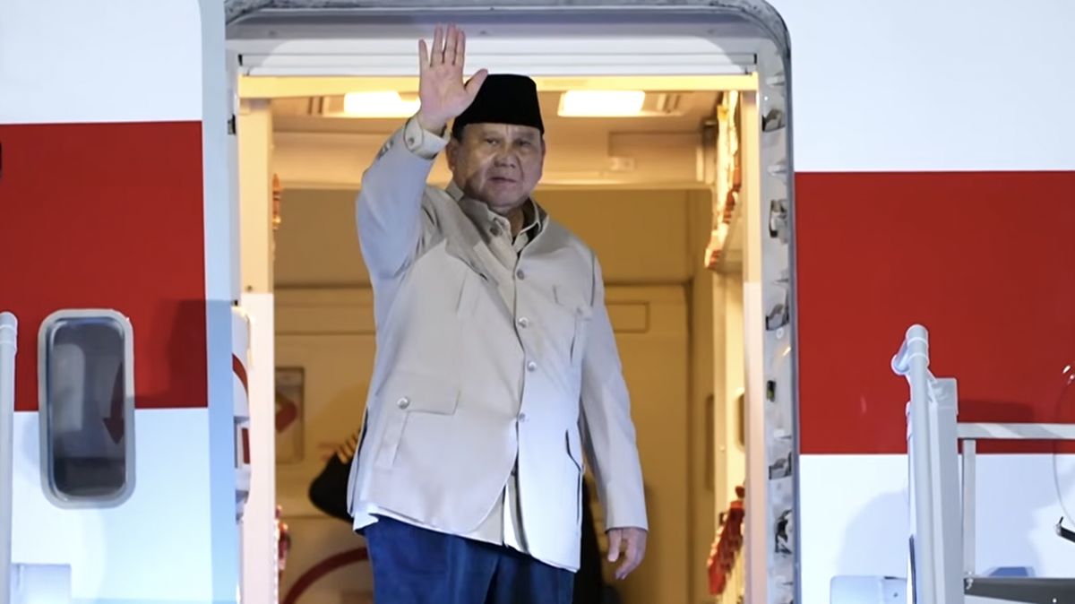 Prabowo Terbang ke Rusia Selasa Malam, Penuhi Undangan Putin