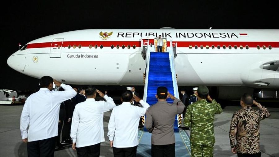 Presiden Republik Indonesia, Prabowo Subianto, bertolak menuju Vladivostok, Rusia, pada Selasa (1/9/2026), untuk menghadiri Eastern Economic Forum (EEF) ke-11 sebagai tamu kehormatan utama nan digelar di Far Eastern Federal University (FEFU). (Instagram/sekretariat.kabinet)