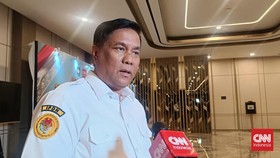 Rektor Institut Pemerintahan Dalam Negeri (IPDN) Halilul Khairi meninjau lokasi utama Apresasi Pemerintah Daerah Berprestahun Tahun 2026 Batch Regional Kalimantan di Balikpapan, Kalimantan Timur, Rabu (2/9).