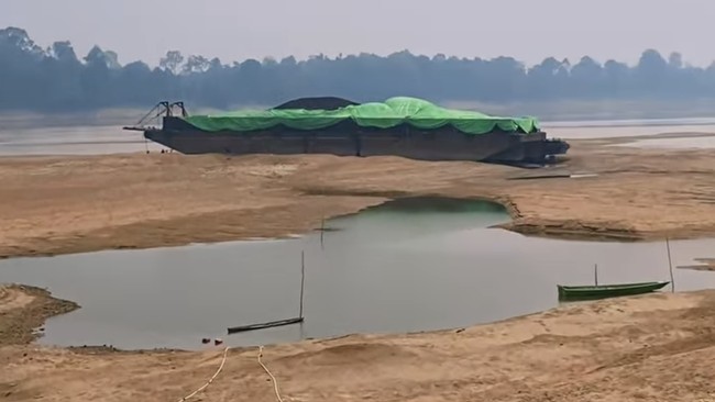 Sungai Kapuas Mengering, Pengusaha Batu Bara Buka Suara