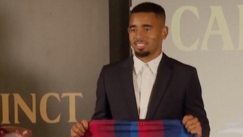 Kata-kata Gabriel Jesus saat Resmi Dikontrak Barcelona hingga 2029