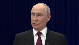 Putin Sebut Rusia Ingin Akhiri Perang dengan Ukraina