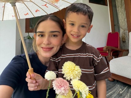 Potret Yannick Anak Bungsu Yasmine Wildblood yang Parasnya Mirip Sang Bunda