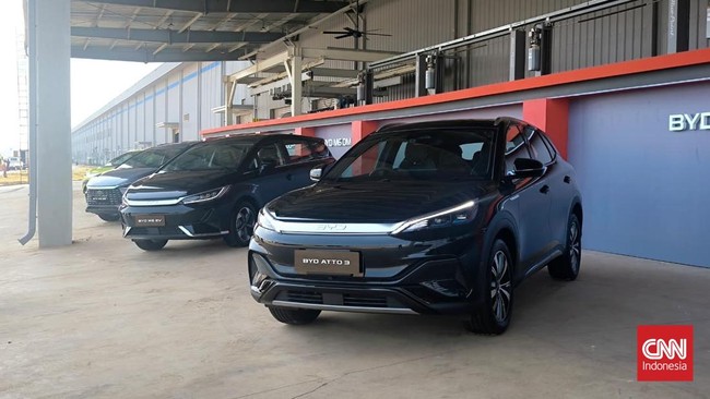 BYD resmikan pabrik di Subang, Jawa Barat.