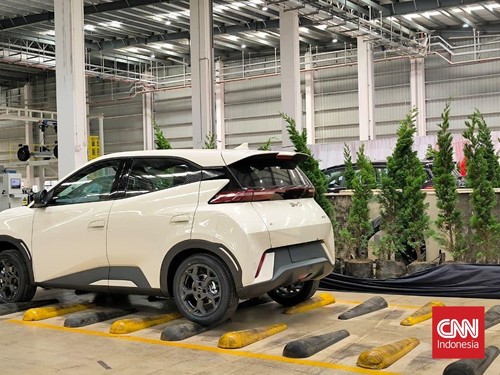 BYD resmikan pabrik di Subang, Jawa Barat.