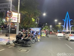 PKL Jalan Pahlawan Semarang Sambat Sepi Usai Pembeli Dipungut Parkir