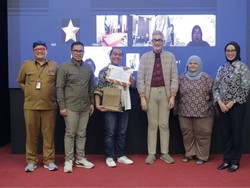 Desainer Bandung Sabet Juara 1 Sayembara Desain Batik Tangsel 2026