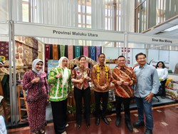 Kuliner Maluku Utara Laris di Tjipta UMKM Fair, Booth 2 Kali Disambangi Wamen