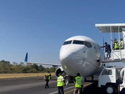 Kenapa Ban Pesawat Garuda Bisa Pecah Saat Take Off? Ini Pemicunya
