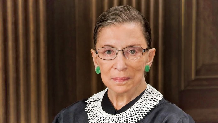 Profil Ruth Bader Ginsburg, Hakim Agung yang Jadikan Kerah Jubah Jadi Simbol Perjuangan Hak Perempuan