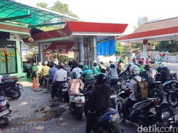 Terobosan SPBU di Malang Pakai Suara Prabowo-Jokowi tapi Ditegur Pertamina